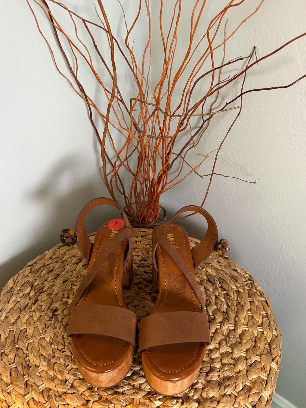 MIA LEATHER WEDGE SANDALS